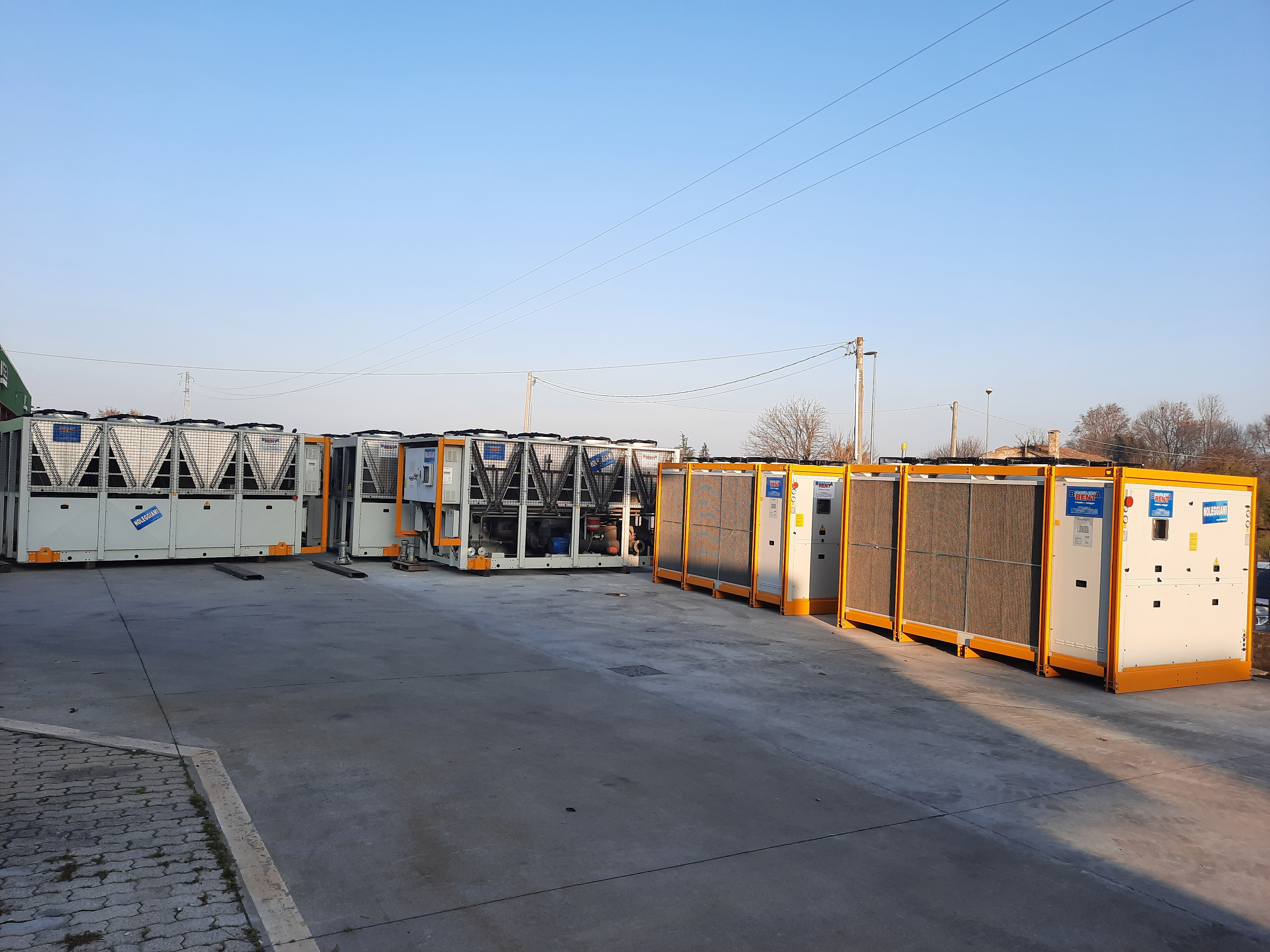 foto parco macchine 2025